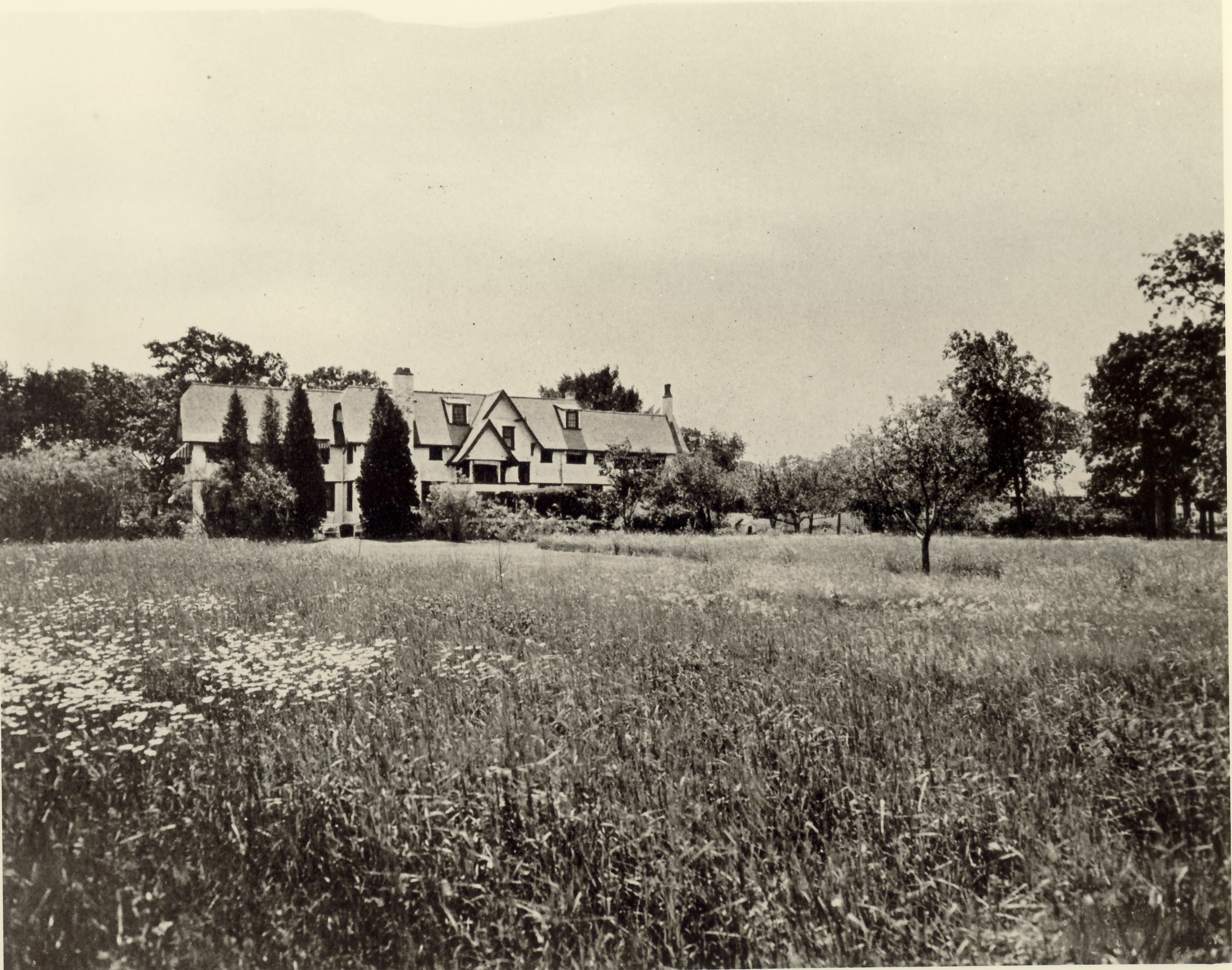 Longmeadow, a west Lake Forest estate for Joseph Histed, was designed by Garden and his firm in 1906.