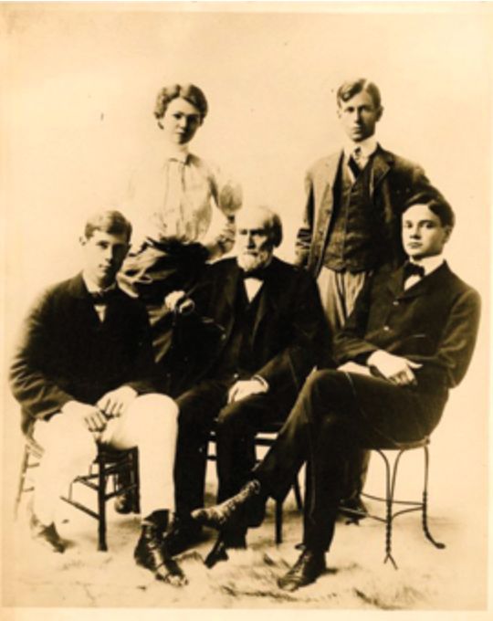 Joseph Medill with his grandchildren. Left to right: Medill McCormick, Eleanor Medill Patterson, Robert R. McCormick and Joseph M. Patterson.