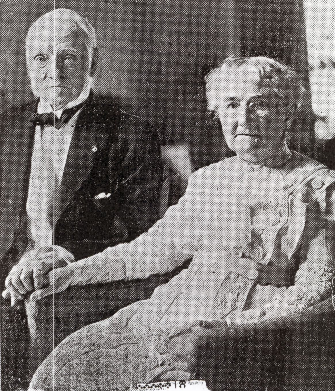 Captain and Mrs. Rumsey pictured at the golden wedding anniversary in 1917.