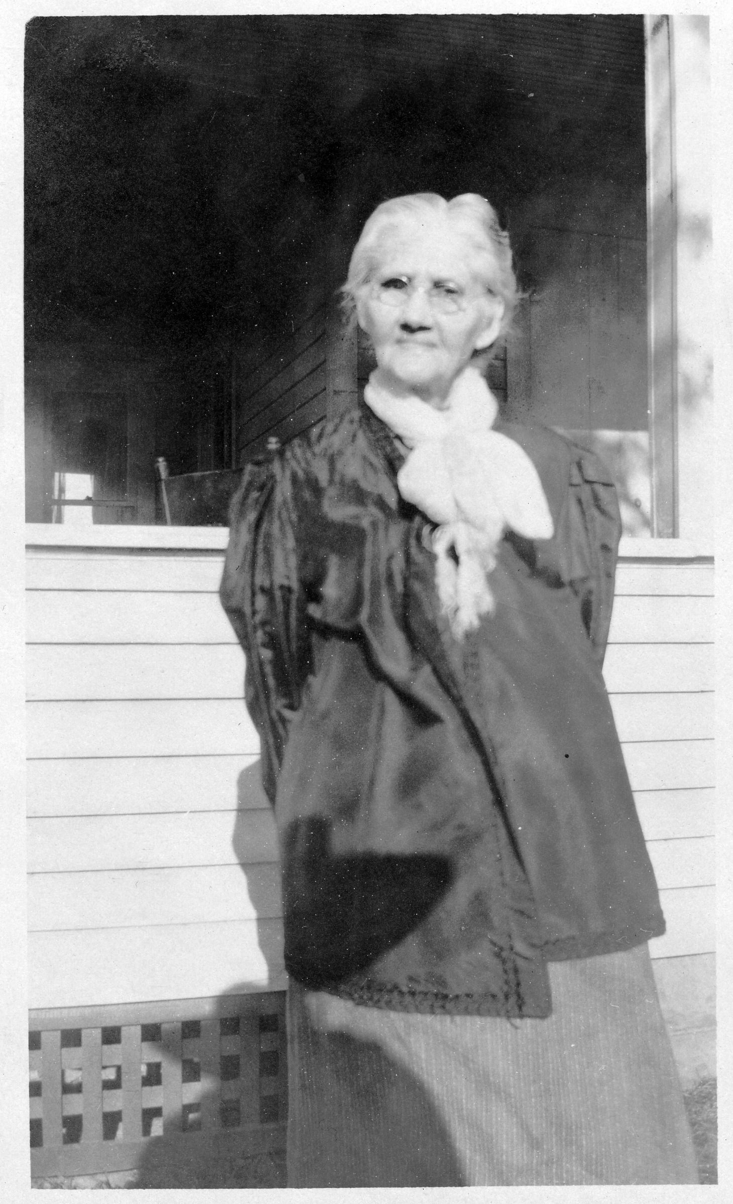 Image courtesy of Bess Bower Dunn Museum.