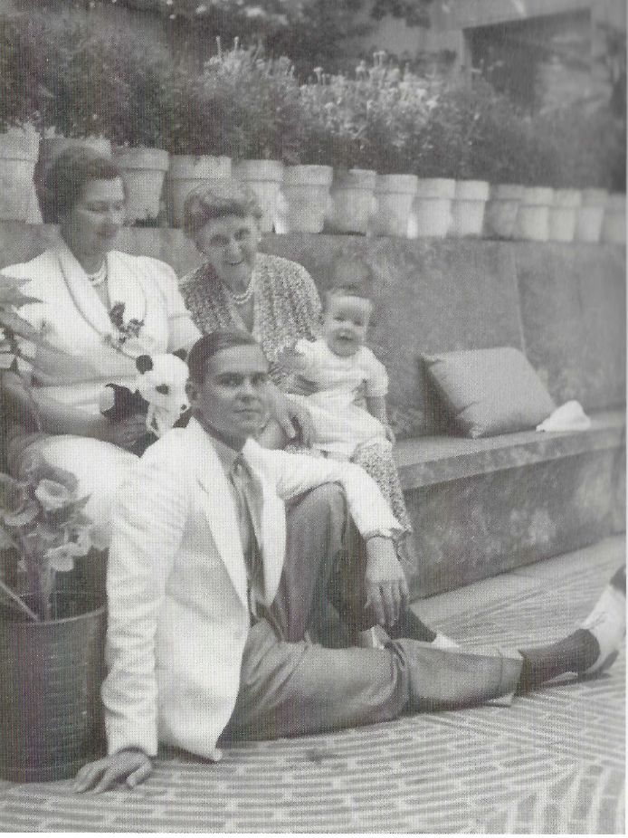 Clarice Walther Hamill, her son Ernest A. Hamill, mother; Clara Griffith Walther holding Ernest’s daughter Ariel. Image courtesy of Corwith Hamill.
