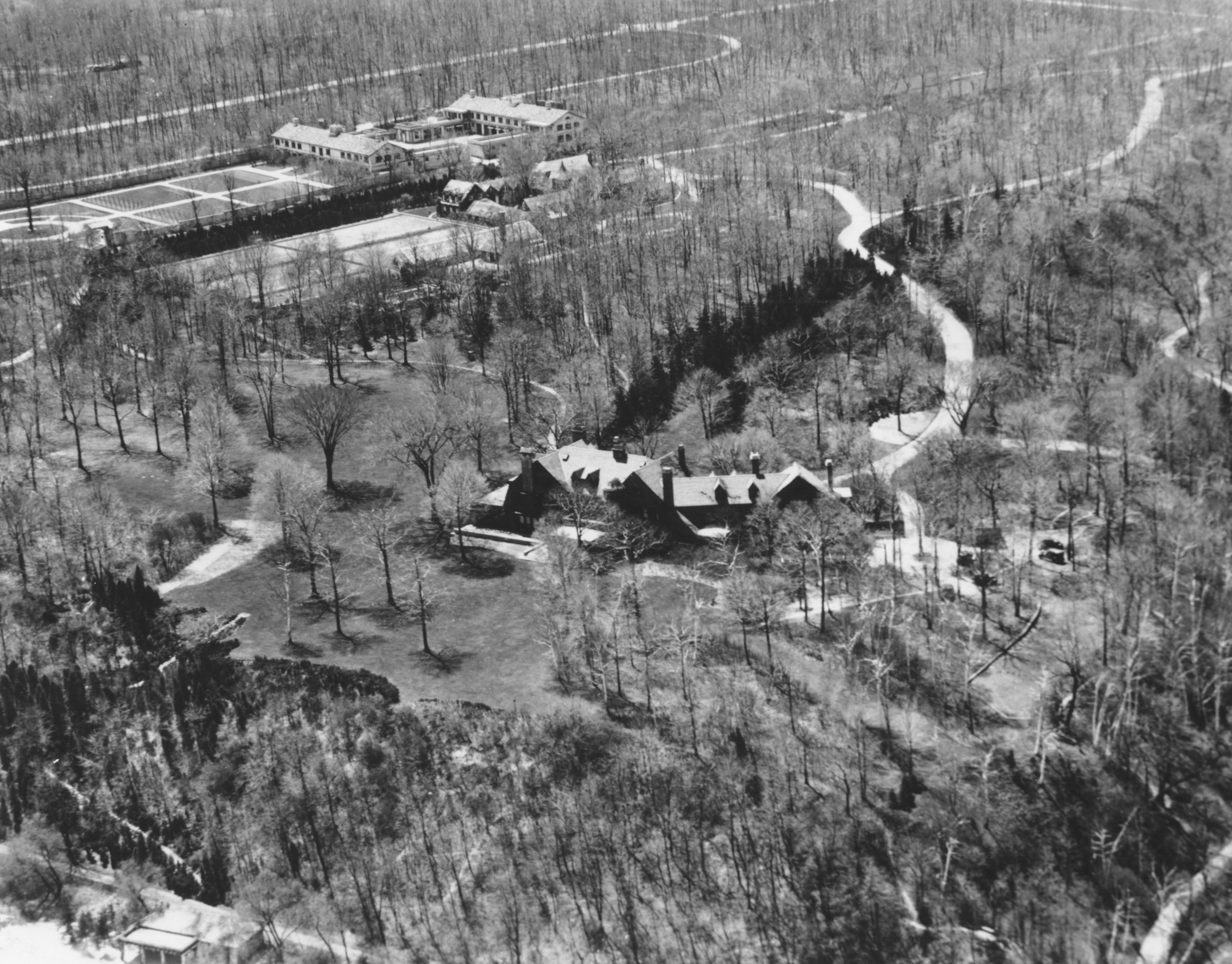 Aerial photograph looking southwest at Walden.