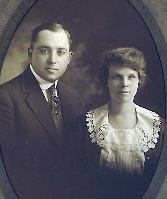 Merle Tibbetts and Helen Elizabeth Murrie Tibbetts.