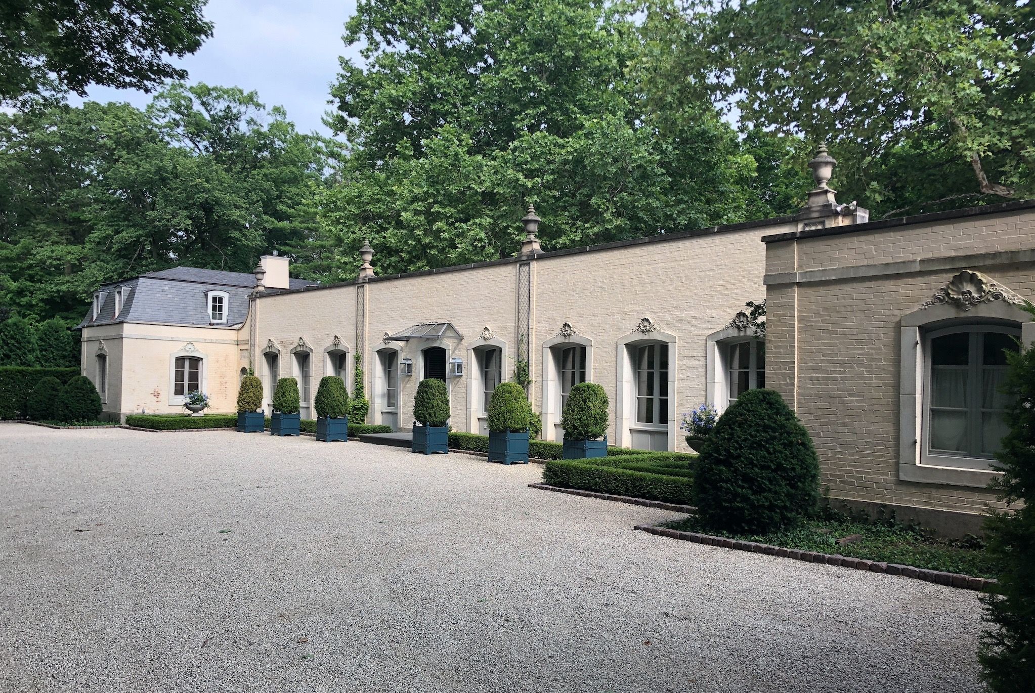 Orangerie on the Carolyn Morse Ely Estate. Landscape design by Craig Bergmann. Image source: K. Hale.
