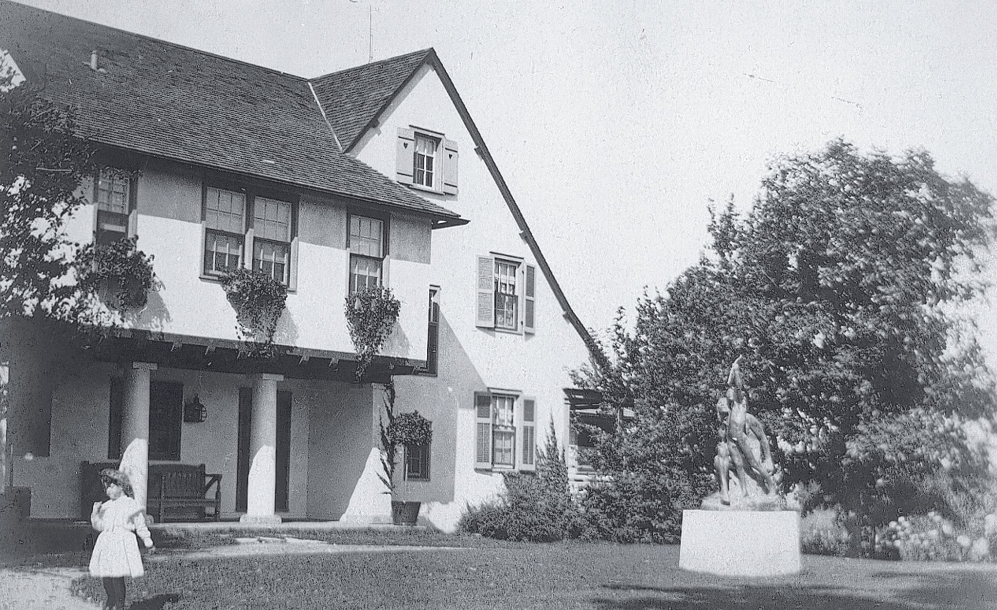 Photograph courtesy of Shaw Family Ragdale Collection, Lake Forest College Library Special Collections.