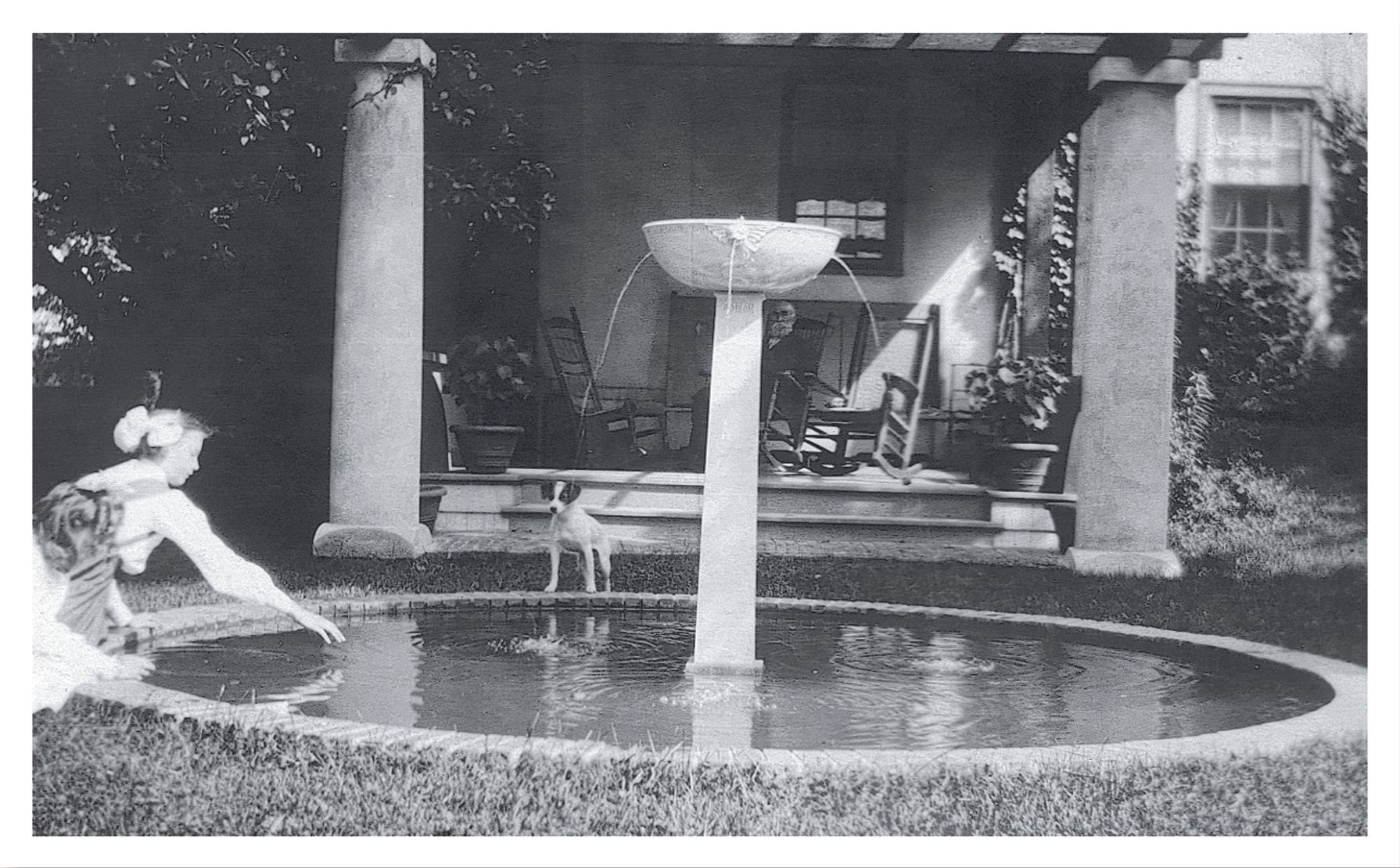Photograph courtesy of Shaw Family Ragdale Collection, Lake Forest College Library Special Collections.