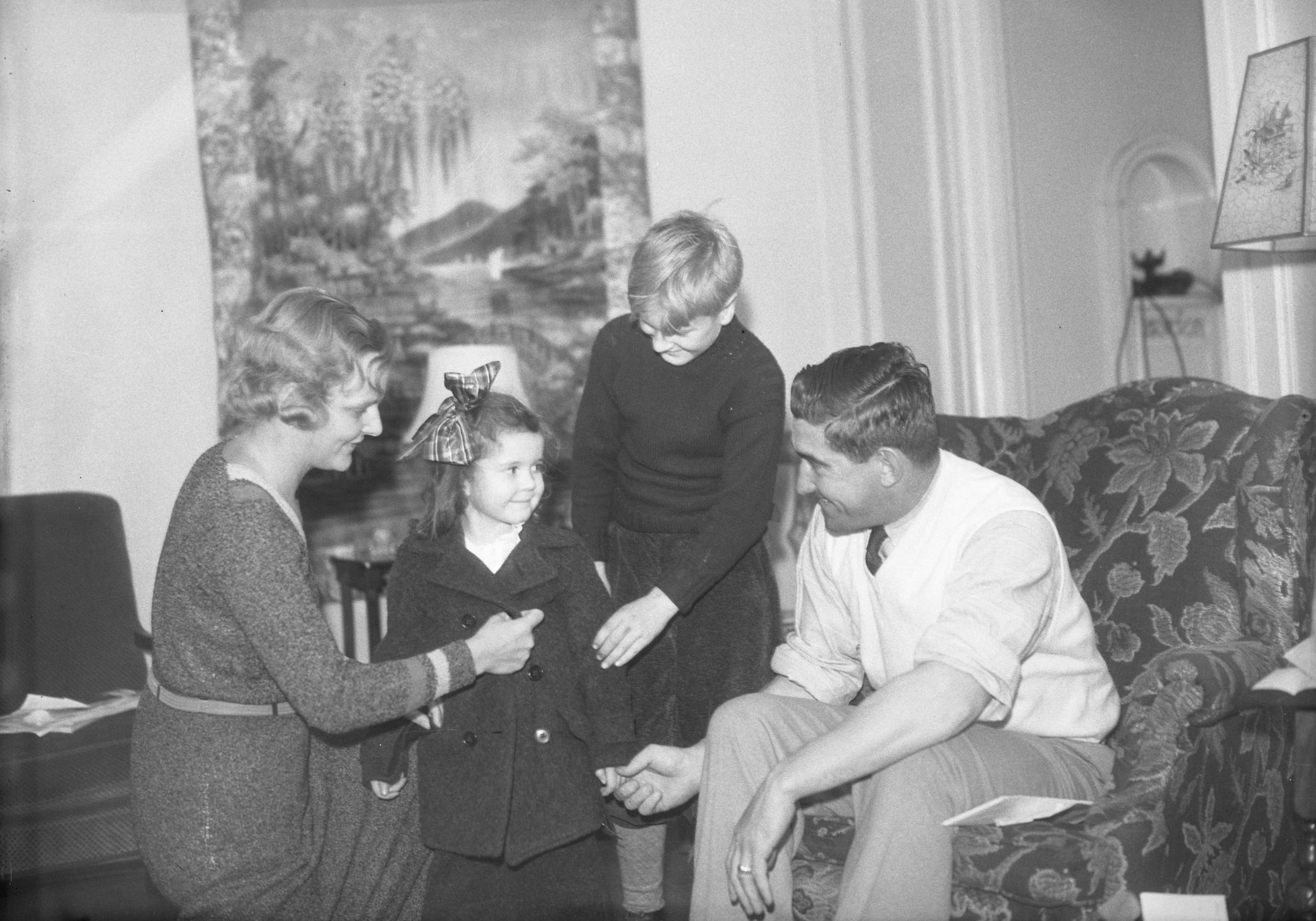 Mickey Cochrane 1935 with wife Mary Eloise, son Gordon Jr., and daughter Joan. They later had another daughter, Sarah.