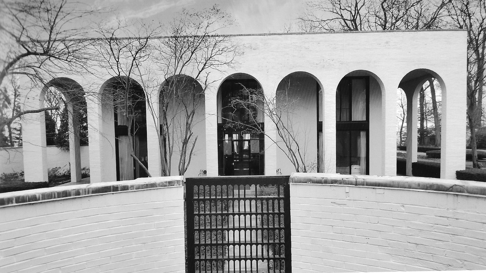 William and Alice McLennan house, 1101 North Lake Road, Lake Forest, built 1959.