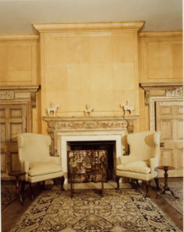 Of the Hermes goat skin-lined library, designer Mark Hampton remarked that it was “the most boldly stylish room I have ever seen in this country.”